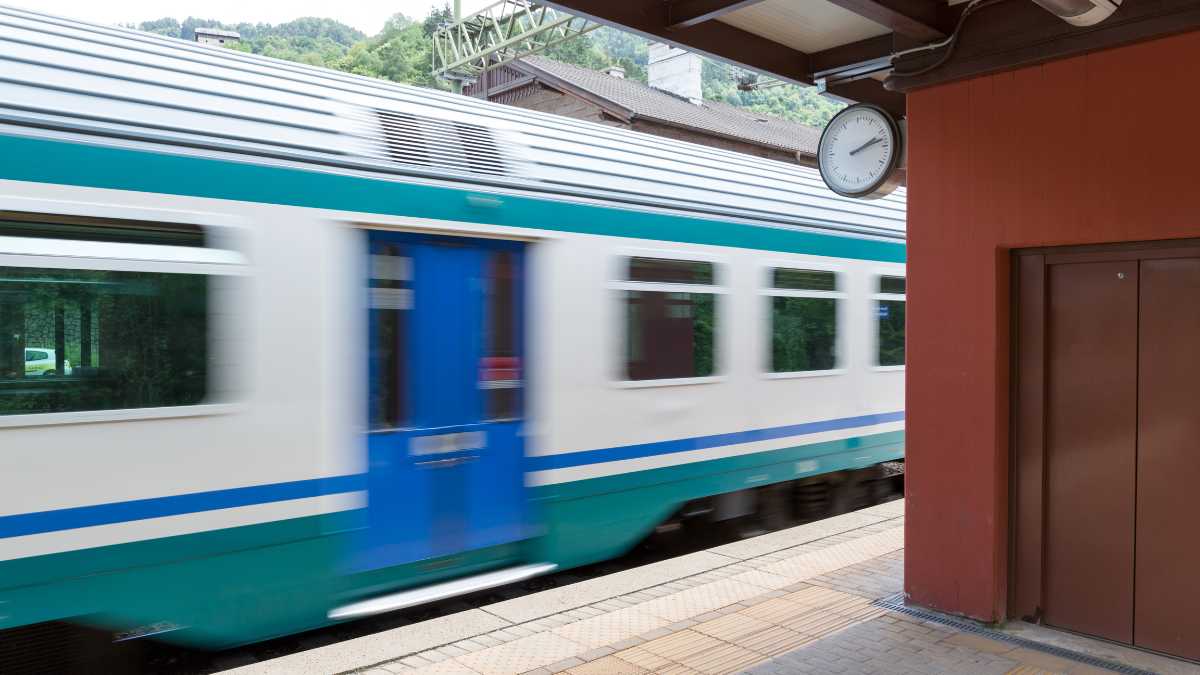 Come arrivare a Gaeta senza auto: treni, autobus e traghetti